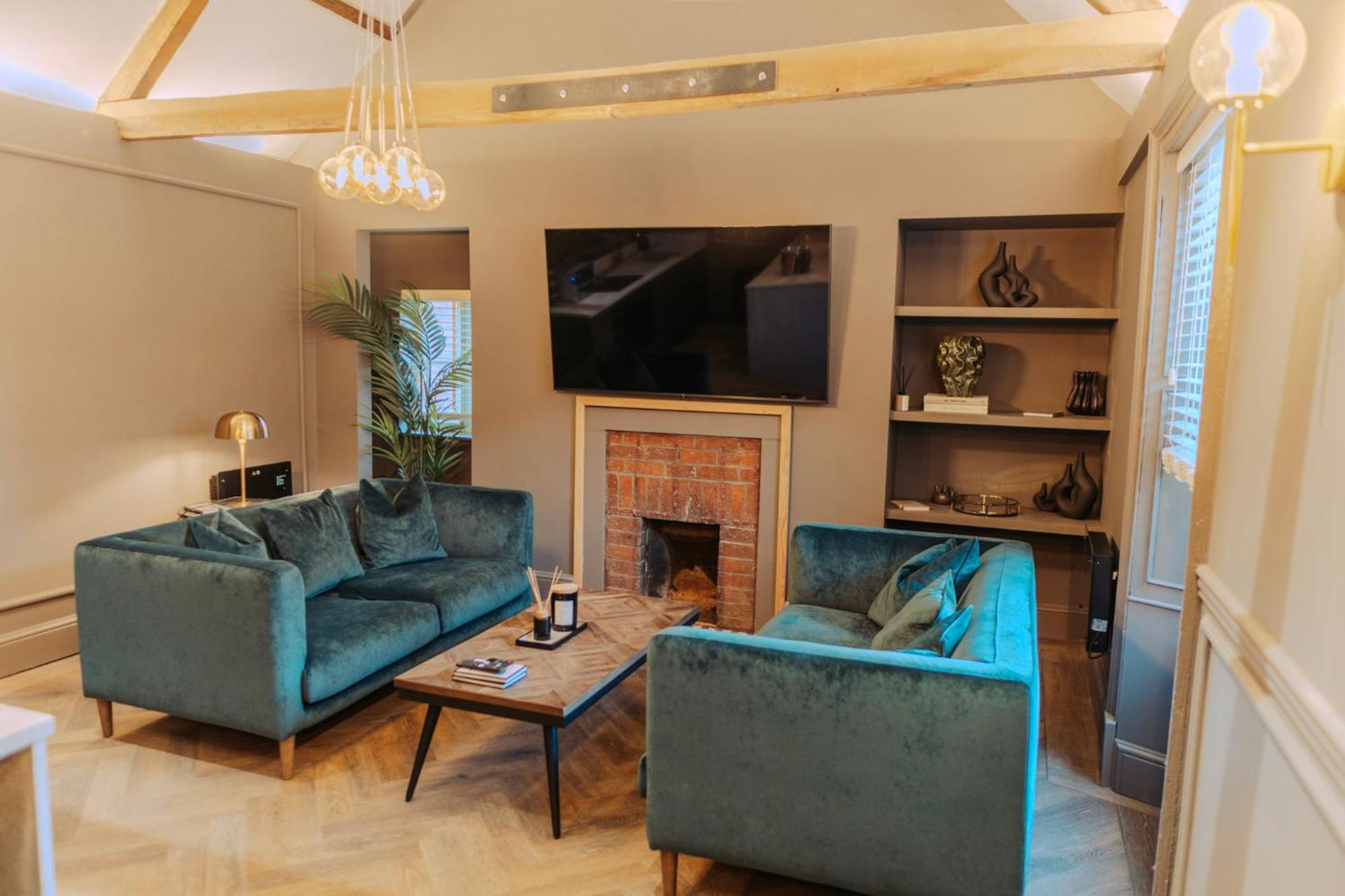 Magistrates Penthouse Suite - Town Centre Apartments With Spa Морпет Екстериор снимка
