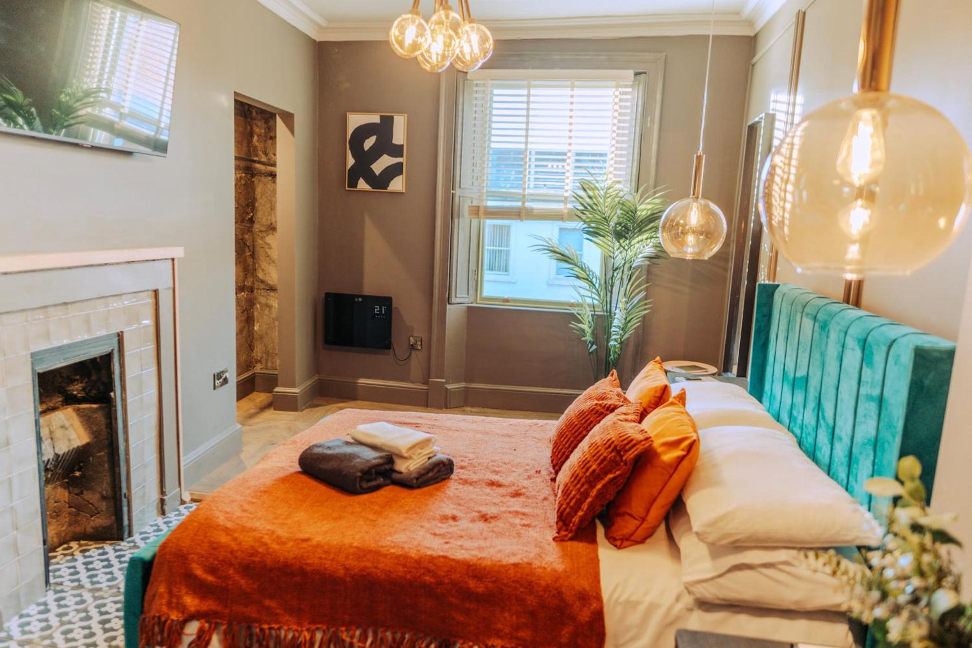 Magistrates Penthouse Suite - Town Centre Apartments With Spa Морпет Екстериор снимка